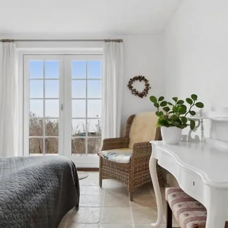 Beachfront Summerhouse With Amazing View And Peace *