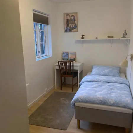 Дом отдыха Beachfront Summerhouse With Amazing View And Peace Hesselager