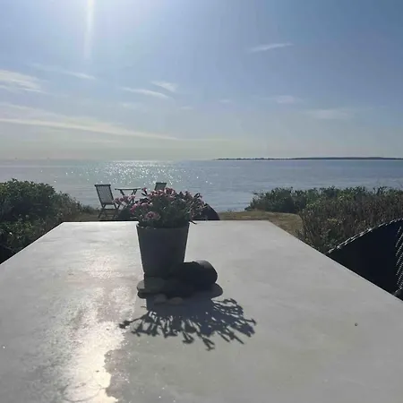 Beachfront Summerhouse With Amazing View And Peace *