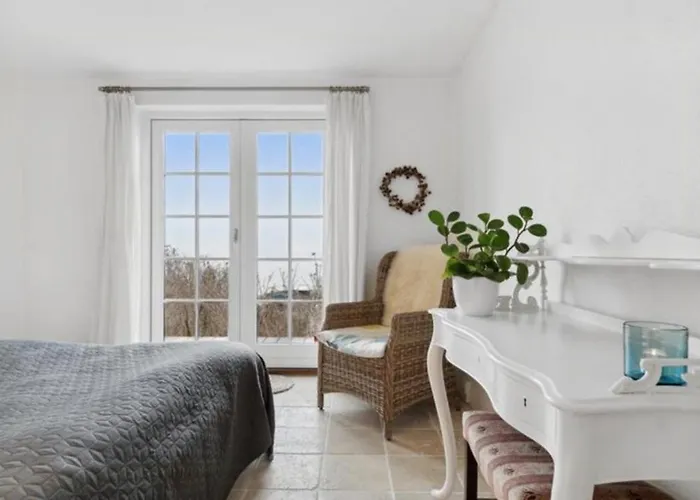 Beachfront Summerhouse With Amazing View And Peace *