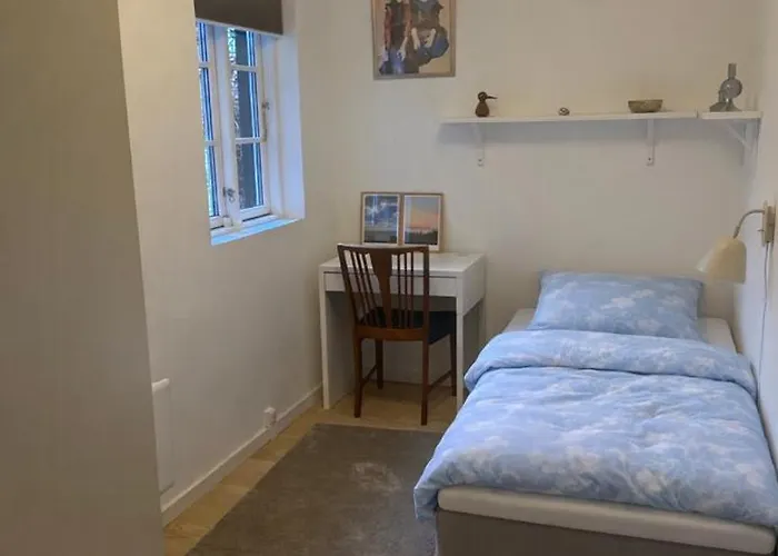 Vakantiehuis Beachfront Summerhouse With Amazing View And Peace Hesselager