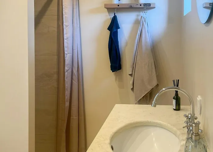 Beachfront Summerhouse With Amazing View And Peace Vakantiehuis Hesselager